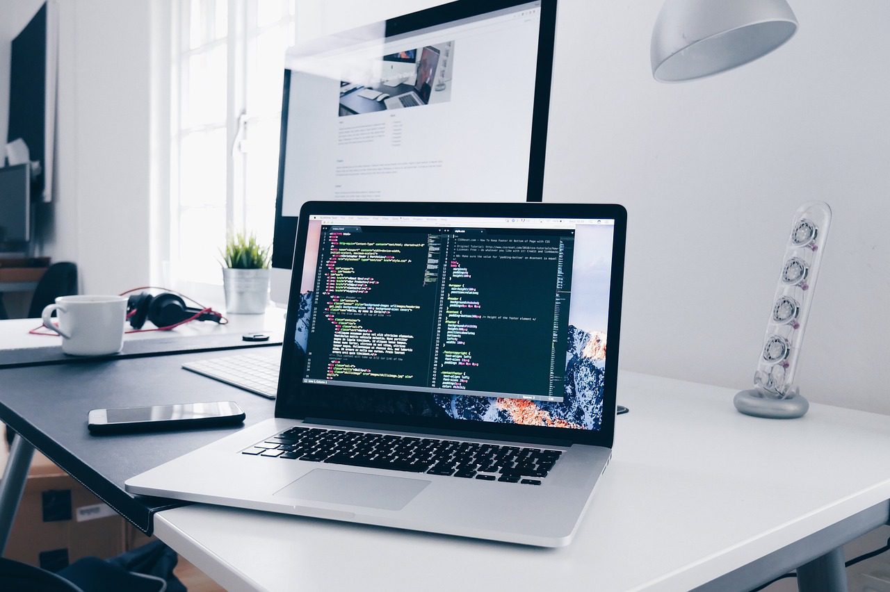 The Difference Between a Vulnerability Scan and a Penetration Test